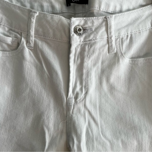 WHITE Kensie Jeans Size 4 - Picture 6 of 6